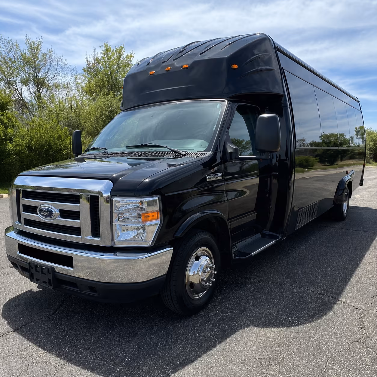 Asheville Homecoming & Prom Party Bus Rentals
