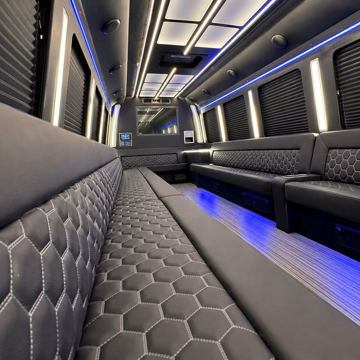 Cleveland Homecoming & Prom Party Bus Rentals