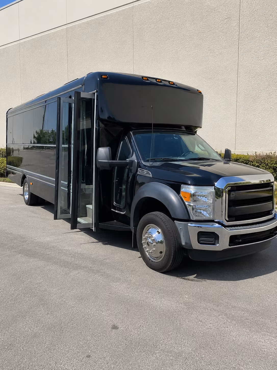 Cleveland Party Bus Rental