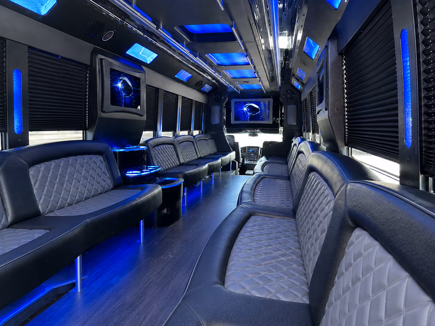Knoxville Prom & Homecoming Transportation party bus exterior