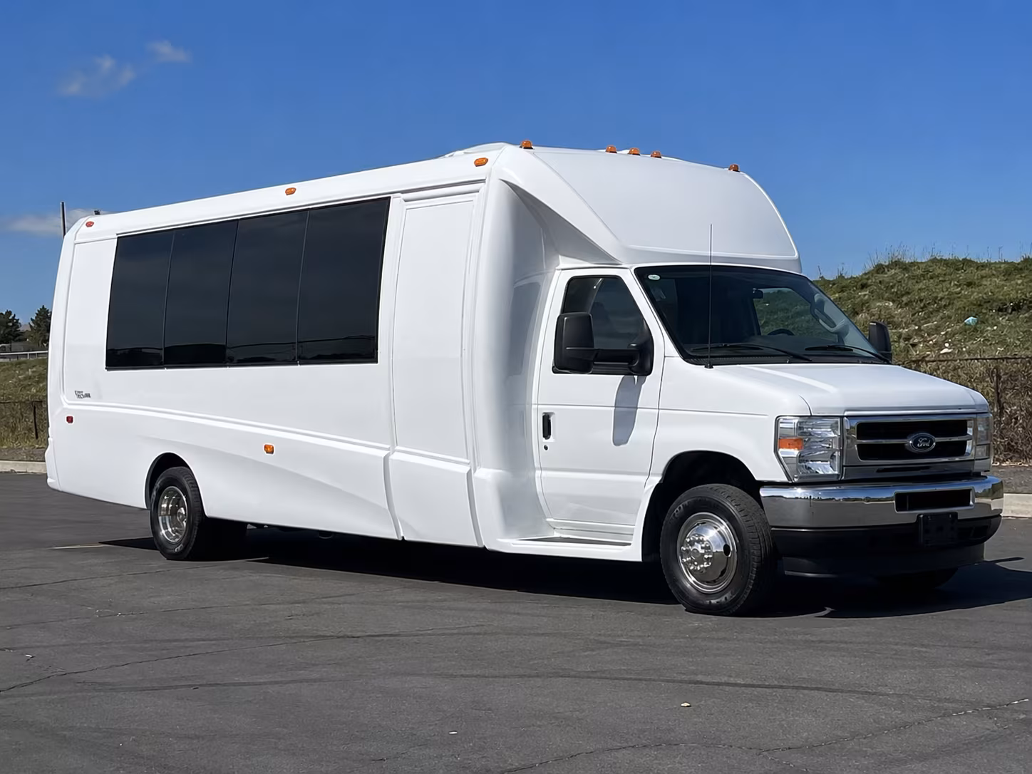 Lexington Homecoming & Prom Party Bus Rentals