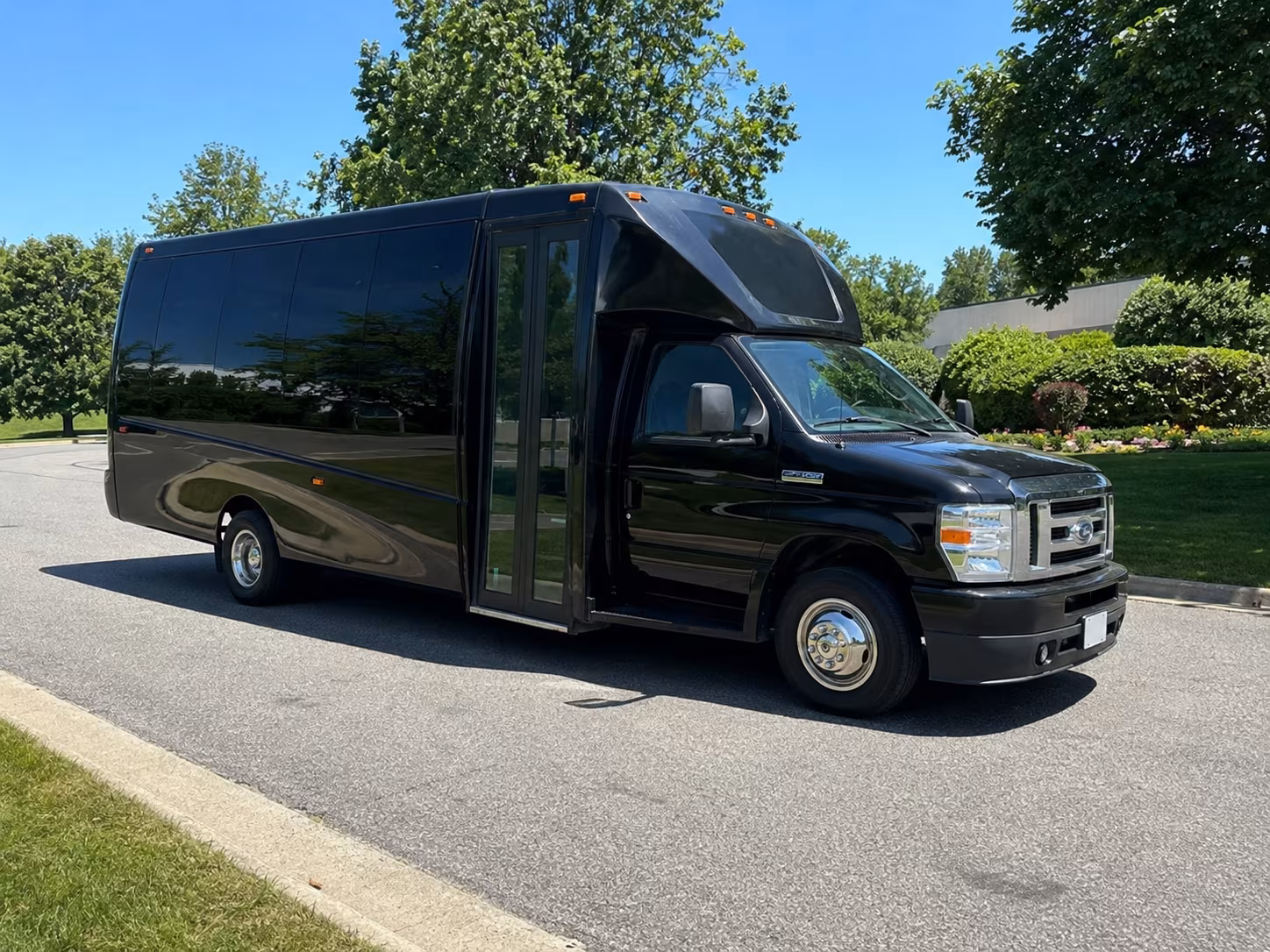 Knoxville Wedding Transportation
